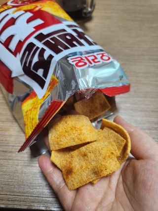 맛있게 채우는 단백질 12g, 닥터유 단백질칩 — 5점을 준 리뷰어가 2023년 12월 올린 사용 사진