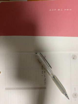 응원과 위로가 필요한 당신에게  리훈 하고싶은말 스터디 플래너 — 5점을 준 리뷰어가 2022년 3월 올린 사용 사진