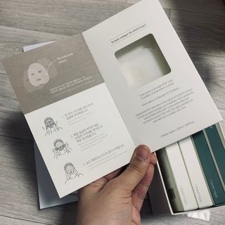 [리블로셀] 홈에스테틱 마스크팩 세트(글로썸 마스크 2매 + 플로썸 마스크 3매) — 5점을 준 리뷰어가 2022년 5월 올린 사용 사진