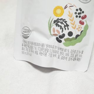 이롬 황성주 박사의 국산콩 두유 검은콩과 17곡 프리미엄 — 5점을 준 리뷰어가 2021년 5월 올린 사용 사진
