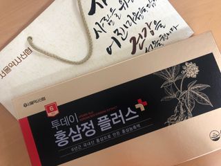 서울약사신협_투데이홍삼정플러스스틱_10g x 60포 — 5점을 준 리뷰어가 2021년 7월 올린 사용 사진