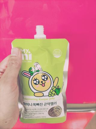 일동제약 마이니 마이니 쏙빠진 곤약젤리 — 4.5점을 준 리뷰어가 2021년 2월 올린 사용 사진