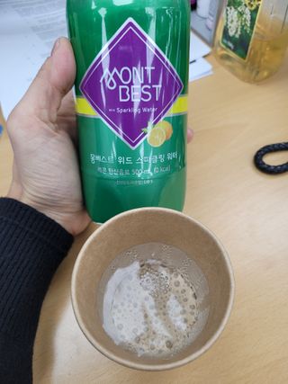 몽베스트 Montbest with Sparkling water Lemon OR Lime 20병(랜덤) — 5점을 준 리뷰어가 2021년 10월 올린 사용 사진