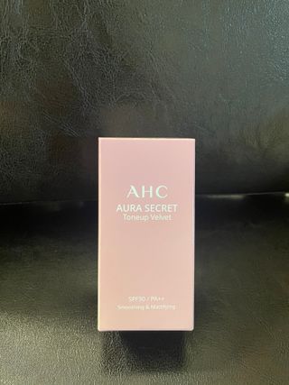 AHC 아우라 시크릿 톤업 벨벳 — 5점을 준 리뷰어가 2021년 4월 올린 사용 사진