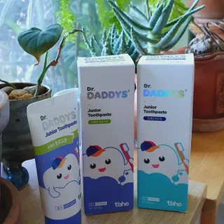 닥터데디스 안심불소 튼튼치약(청포도, 민트 중 택 1) 60g + 여행용 미니 치약 15g — 5점을 준 리뷰어가 2022년 8월 올린 사용 사진