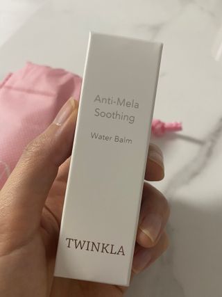 트윙클라 안티멜라 수딩 워터밤 — 4점을 준 리뷰어가 2022년 6월 올린 사용 사진