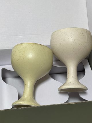 소담스퀘어 상암 [다피] 들깨 도자기 막걸리 고블렛잔 – 4Color 술잔 2P 세트(선물세트) — 5점을 준 리뷰어가 2022년 10월 올린 사용 사진