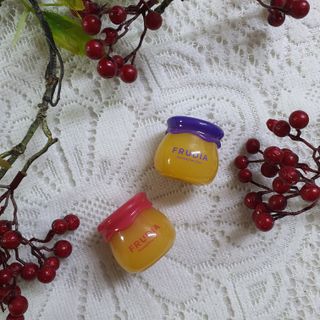 [후르디아] 올리브영 꿀과즙 립밤 2종 (블루베리/석류) — 5점을 준 리뷰어가 2022년 11월 올린 사용 사진