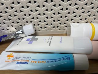바노바기 코스메틱 바노바기 밀크씨슬 리페어 시카 선스크린 플러스 50ml — 5점을 준 리뷰어가 2023년 4월 올린 사용 사진