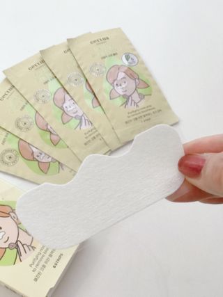 세뚜아(Cettua) 세뚜아 스티키 포어 패치 Cettua Sticky Pore Patch — 4점을 준 리뷰어가 2023년 6월 올린 사용 사진
