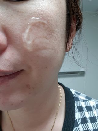[버진팜스]모공 정돈에서 진정까지 한번에 푸딩수딩2.0 — 5점을 준 리뷰어가 2020년 12월 올린 사용 사진
