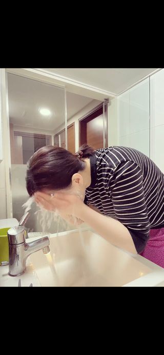 지지지 클린 퍼펙트 클렌징폼 120g — 5점을 준 리뷰어가 2022년 3월 올린 사용 사진