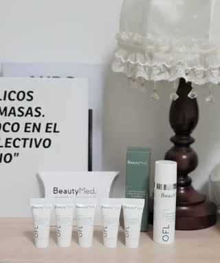 프랑스 뷰티메드 OFL 리밸런싱 케어 세럼 30ml (OFL 크림 5ml*5개 증정) — 5점을 준 리뷰어가 2022년 8월 올린 사용 사진