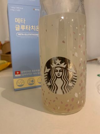 메타웰빙 GC녹십자웰빙 메타 글루타치온 — 3.5점을 준 리뷰어가 2022년 10월 올린 사용 사진