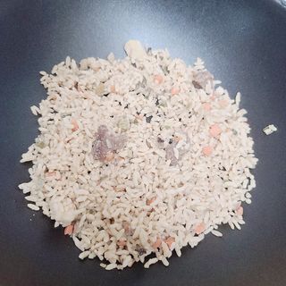 한성기업 무볼레 왕건더기 볶음밥 갈릭스테이크 — 5점을 준 리뷰어가 2021년 10월 올린 사용 사진