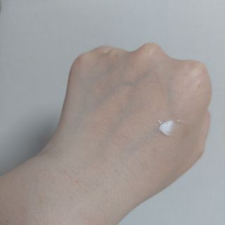 셀프 모이스처라이징 프로텍션 크림 셀프 모이스처라이징 프로텍션크림 — 4점을 준 리뷰어가 2022년 4월 올린 사용 사진