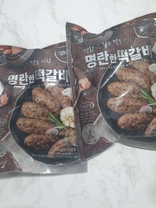 한성기업 명란한 떡갈비 — 3점을 준 리뷰어가 2021년 10월 올린 사용 사진