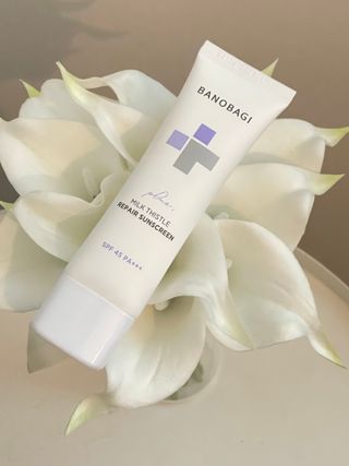 바노바기 코스메틱 바노바기 밀크씨슬 리페어 시카 선스크린 플러스 50ml — 4.5점을 준 리뷰어가 2023년 4월 올린 사용 사진