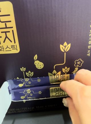 광동생활건강 나우 [광동] 배도라지 쌍화스틱 10mL x 100포 — 5점을 준 리뷰어가 2023년 11월 올린 사용 사진