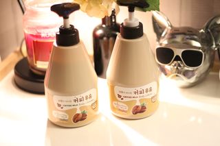 [과일나라] 피부가 마시는 커피우유 바디클렌저&바디로션 — 5점을 준 리뷰어가 2022년 3월 올린 사용 사진