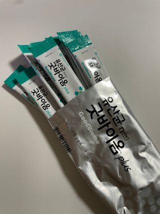 프리마인 유산균 국가지정연구소 선정, 살아있는 생유산균 200억 마리의 힘. 유산균n굿바이옴플러스 — 5점을 준 리뷰어가 2021년 11월 올린 사용 사진