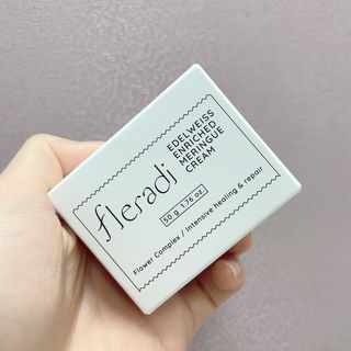 플레라디 에델바이스 인리치드 머랭 크림 — 5점을 준 리뷰어가 2021년 6월 올린 사용 사진