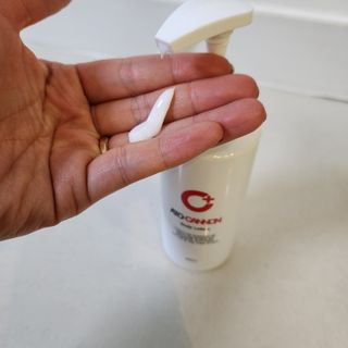 아토캐논(ATO CANNON) 아토캐논 고보습 바디로션 200ml — 5점을 준 리뷰어가 2022년 12월 올린 사용 사진