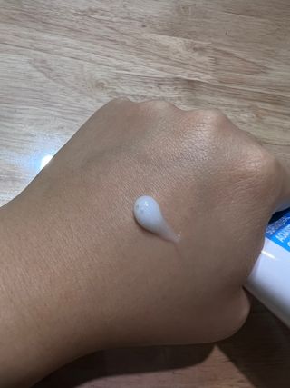 랑벨 수퍼내츄럴 아쿠아 수딩 크림 100ml — 4.5점을 준 리뷰어가 2022년 4월 올린 사용 사진