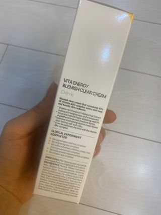 랑벨 비타 에너지 잡티 크림 75ml (피부 속 기미완화크림) — 5점을 준 리뷰어가 2022년 6월 올린 사용 사진