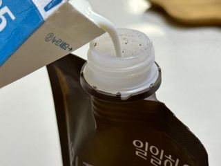 일일하우 슬리밍 플랜B 고소한 귀리맛, 진한 카카오맛 (체중조절식) — 4.5점을 준 리뷰어가 2023년 7월 올린 사용 사진