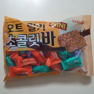 델리스 오트 밀키 초콜릿 바 — 5점을 준 리뷰어가 2022년 4월 올린 사용 사진