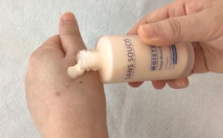 산수시 데포 세럼 수분 물광 비타민 에센스 50ml 기초화장품 — 4.5점을 준 리뷰어가 2021년 7월 올린 사용 사진