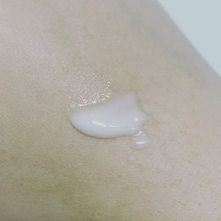 조향사 바디 앤 핸드 로션 화이트 포레스트 — 5점을 준 리뷰어가 2022년 6월 올린 사용 사진