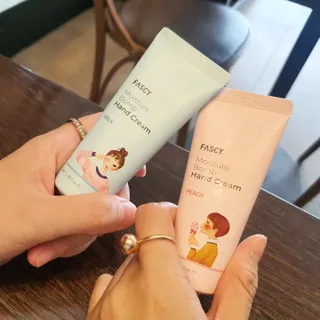 파시 고보습 핸드크림 40ml 5종 기프트 세트 — 5점을 준 리뷰어가 2022년 8월 올린 사용 사진