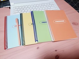 리훈 언제든지 필요한 기본 아이템 아무노트 4권세트+저점도펜[색상랜덤배송] — 5점을 준 리뷰어가 2021년 3월 올린 사용 사진