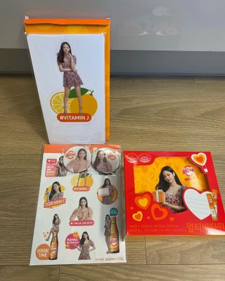 광동생활건강 [제니에디션] 비타500데일리스틱 gift set 60포+제니굿즈 3종+쇼핑백 — 5점을 준 리뷰어가 2021년 11월 올린 사용 사진