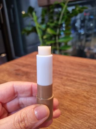 더사가오브수 [사가수] 효혜윤 보태니컬 에너지 에센스인로션 20ml /아이포올 스틱 3g — 5점을 준 리뷰어가 2023년 2월 올린 사용 사진