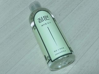 정원 제비꽃 토너 — 5점을 준 리뷰어가 2021년 8월 올린 사용 사진