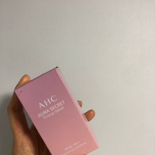 AHC 아우라 시크릿 톤업 벨벳 — 5점을 준 리뷰어가 2021년 4월 올린 사용 사진