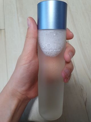 슬로우 스킨스 슬로우 화산송이 클렌징 워터 — 4점을 준 리뷰어가 2021년 6월 올린 사용 사진