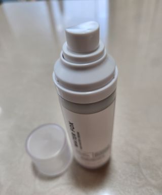 가치 WATERFOX(워터폭스)-엑토인 시카-비옴 하이 워터 크림 (100ml) — 5점을 준 리뷰어가 2023년 3월 올린 사용 사진