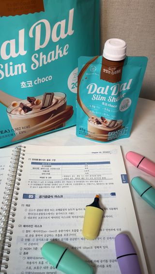 달달슬림쉐이크 프리 (릴스) 달달슬림 맛있는 단백질 쉐이크 파우치 다이어트 식사대용 프로틴 파우더 보충제 — 5점을 준 리뷰어가 2025년 8월 올린 사용 사진