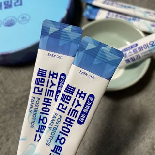 서울약사신협_포스트바이오틱스패밀리_5g x 100포 — 5점을 준 리뷰어가 2021년 3월 올린 사용 사진