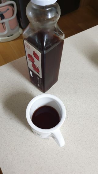 [바이윙클] 페르시아 유기농 석류 착즙주스 750ml 2병 + 선물박스 세트 — 5점을 준 리뷰어가 2022년 3월 올린 사용 사진