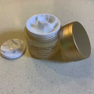 Dr.느루벗 느루벗 링클 솔루션 콘센트레이트 스네일 탄력 달팽이 크림 80g — 5점을 준 리뷰어가 2021년 2월 올린 사용 사진