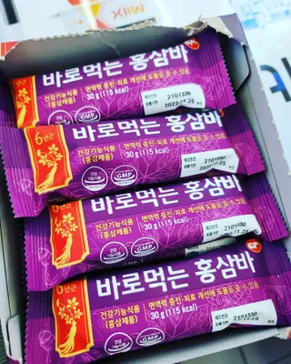 씨알푸드 건강기능식품 6년근 홍삼 함유, 바로먹는 홍삼바 30g 12개입 — 5점을 준 리뷰어가 2022년 3월 올린 사용 사진
