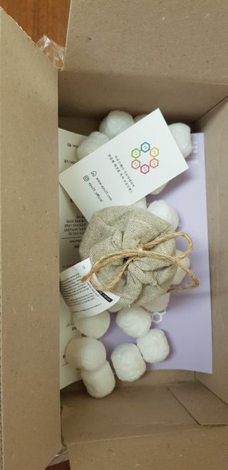 AYU25[아유트웬티파이브]다마스크로즈워터 베이스 천연 수분 촉촉 크림 — 5점을 준 리뷰어가 2021년 4월 올린 사용 사진