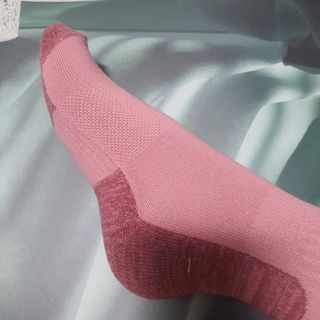 [사이즈가 있는 양말 필로이] 여자 트레킹 양말 3족 세트【 S, M, L 】3가지 사이즈_컬러 별로 1족씩 — 5점을 준 리뷰어가 2022년 10월 올린 사용 사진