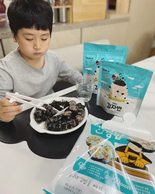 해풀잎 누구나 김밥*1ea [(혼합야채 35g *1ea,  김밥김 (5g, 5ea),  양념간장 (6g, 5ea), 참기름(5g, 2ea)] — 5점을 준 리뷰어가 2022년 5월 올린 사용 사진