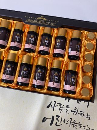 서울약사신협_프리미엄황삼골드_3.75g x 12환+75mgx12병 — 5점을 준 리뷰어가 2021년 1월 올린 사용 사진